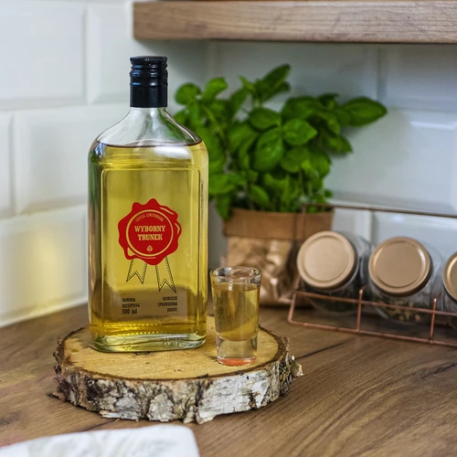 500 ml-es palack csavaros kupakkal, „Fenséges Nedű” felirattal, 1 db - 7