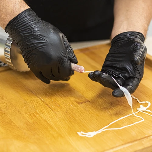 2,5 kg-os vízszintes kolbásztöltő szilikon dugattyúval - 12