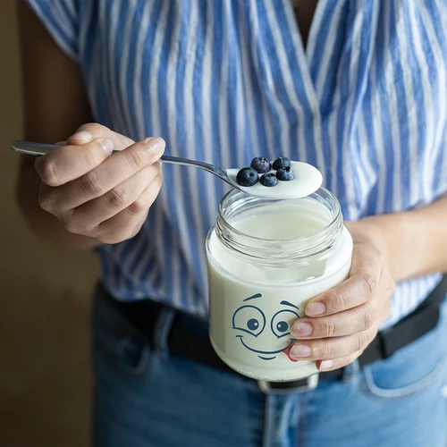 580 ml-es twist-off befőttesüveg mosolygós mintával és fi 82/6 csavaros tetővel - 3 db - 9