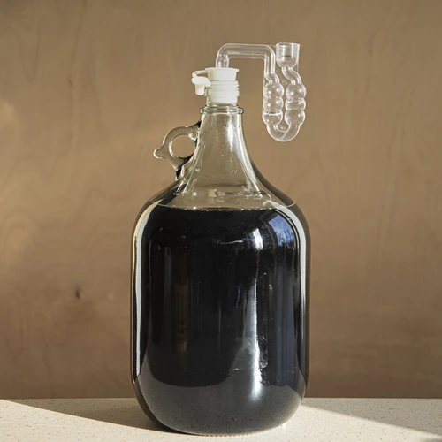 Ballondugó fi 26/28 mm zárókupakkal - 6