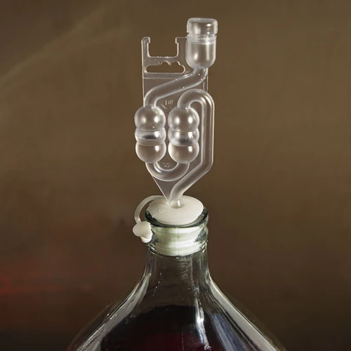 Ballondugó fi 40/43 mm, zárókupakkal - 7