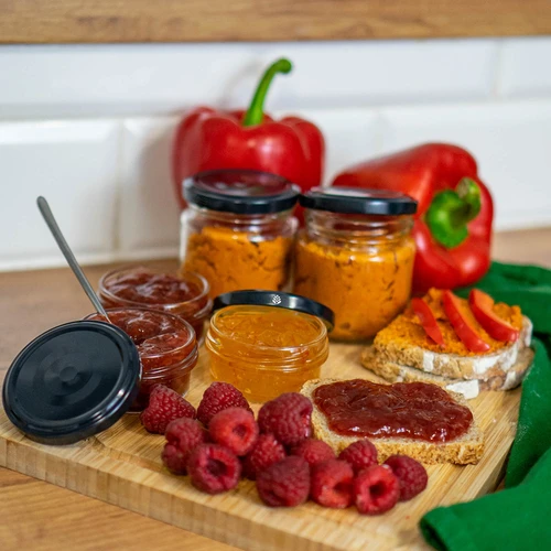 Csavaros tető fi 66/4, fekete - 10 db - 9