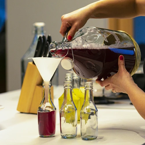 Dama demizson 5L fonott burkolattal, drótos csatos zárral - 3