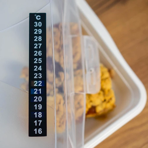 Folyadékkristályos hőmérő (+16°C-tól +30°C-ig) 13cm - 5