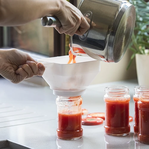 Műanyag tölcsér Kwadratura Koła, fi 52-85 mm - 7