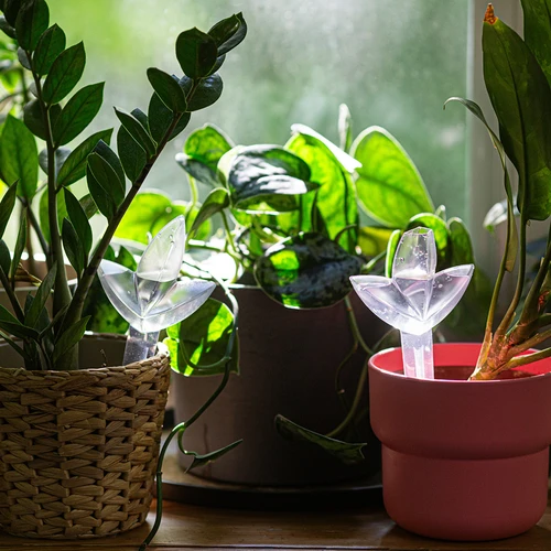 Növényöntöző – átlátszó, levél alakú, 120 ml - 9