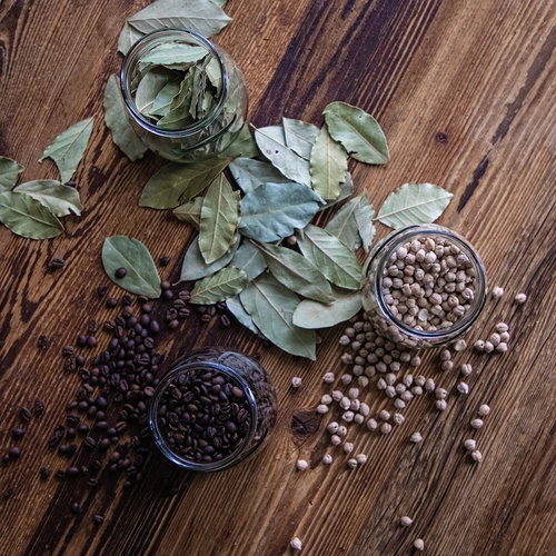 Twist-off 500 ml-es "Fordított Amfora" befőttesüveg bordó kupakkal, fi 82/6, 6 db - 13