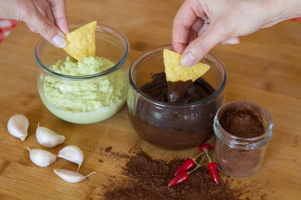 Avokádókrém édesen és sósan