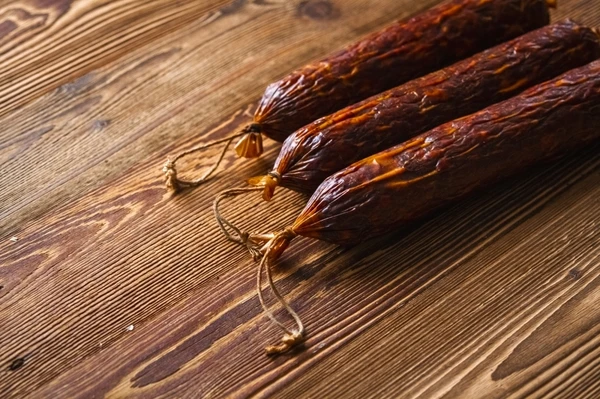 Házi krakkói kolbász – füstölt