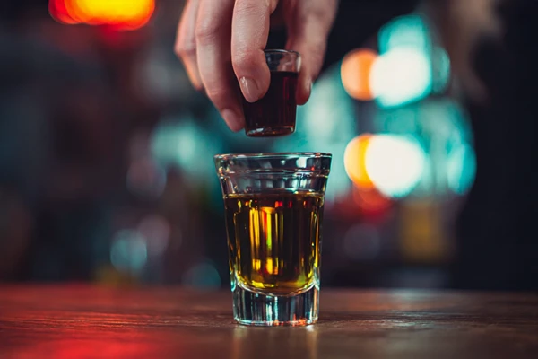 Jägerbomb koktél
