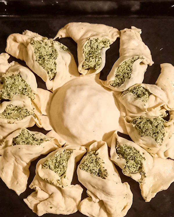 Spenótos kelt tésztacsillag