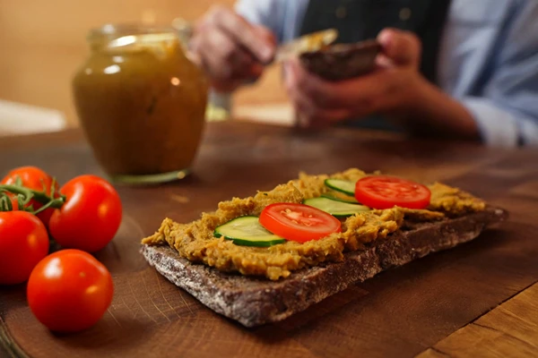 Vegán lencse- és sütőtökpástétom sonkafőzőből