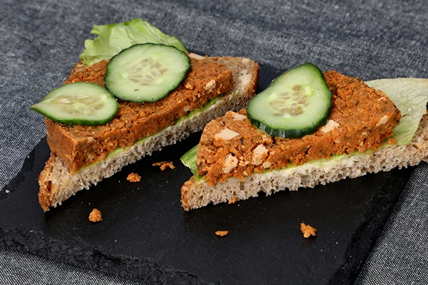 Vegán "mortadella" a sonkafőzőből