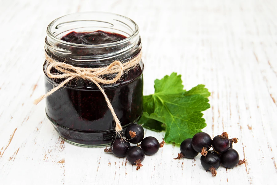 Browin Przepiśnik - Fekete ribizli és alma dzsem