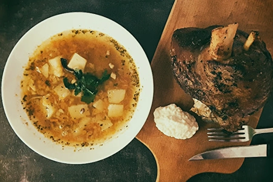 Browin Przepiśnik - Sárgaborsóleves csülökkel